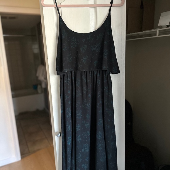 OAK + FORT midi spaghetti strapped flowy navy dress size L - Picture 1 of 4